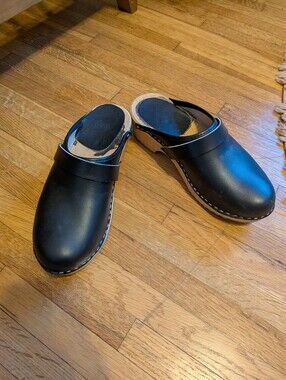 Black Leather Swedish Cottagecore Clogs